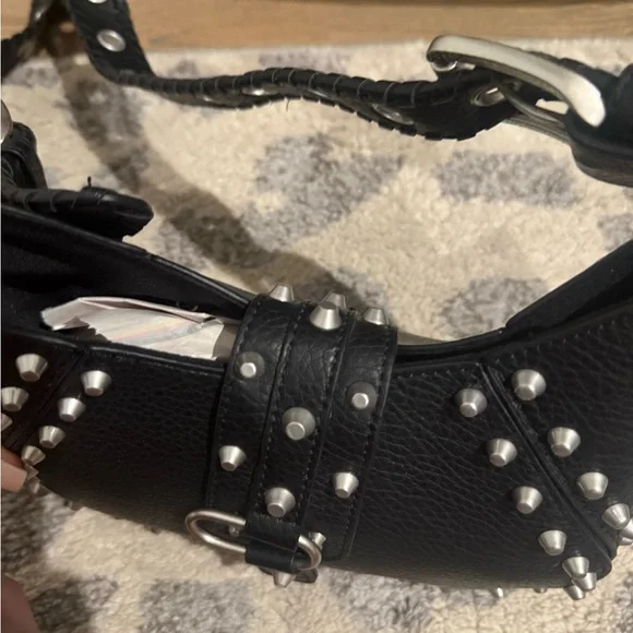 Urban Outfitters Black Studded Leather Shoulder Bag - Picture 4 of 4